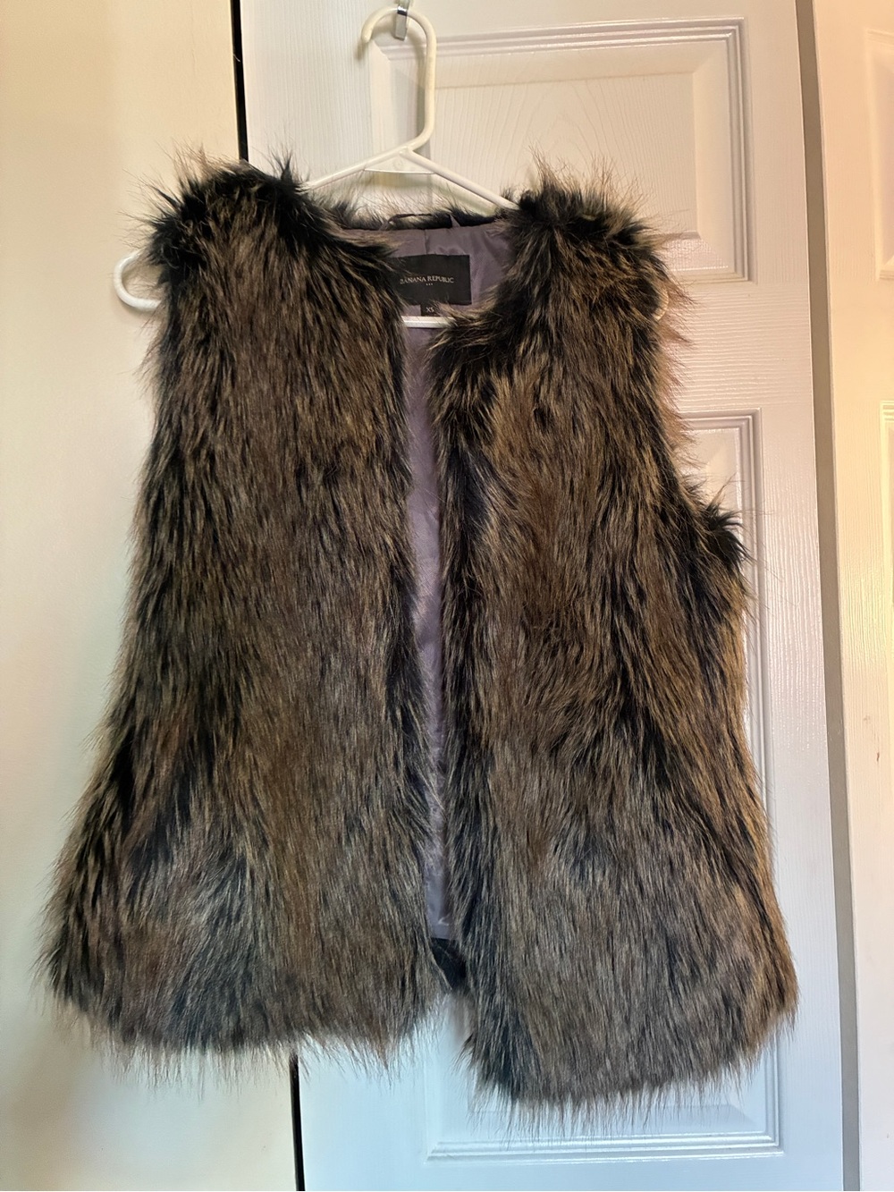 Banana Republic Faux Fur Vest in Brown and Black